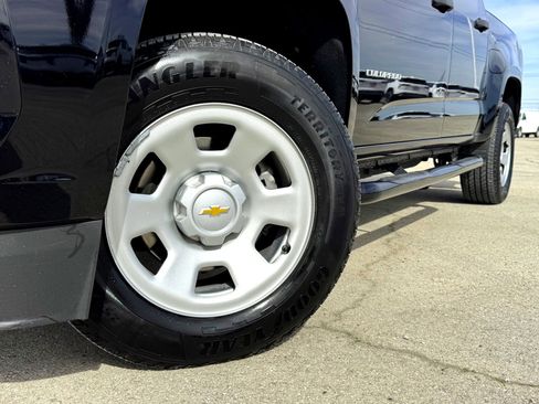 Used 2022 Chevrolet Colorado W/T w/ WT Convenience Package image 2