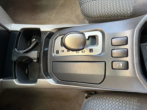 Used 2005 Toyota 4Runner Sport image 26