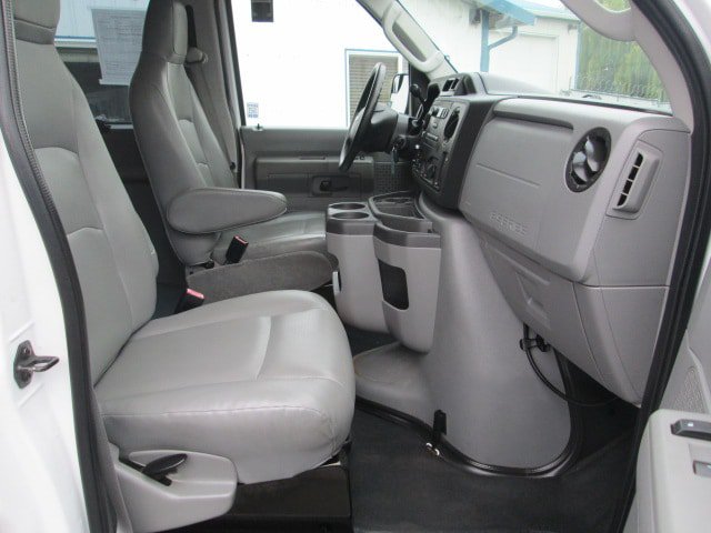 Used 2012 Ford E-250 and Econoline 250 Extended w/ PWR Group RWD image 17