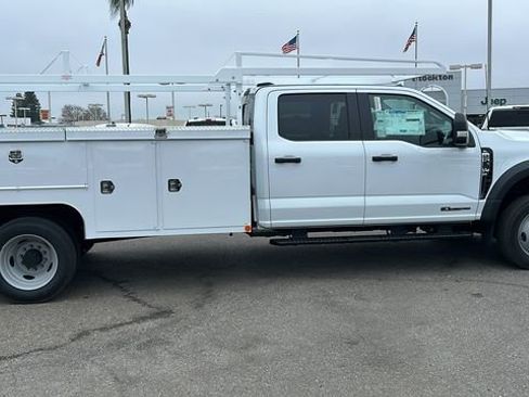 New 2026 Ford F550 4x4 Crew Cab Super Duty image 8