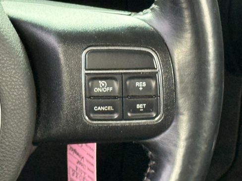 Used 2018 Jeep Wrangler Unlimited Sport w/ Connectivity Group image 25