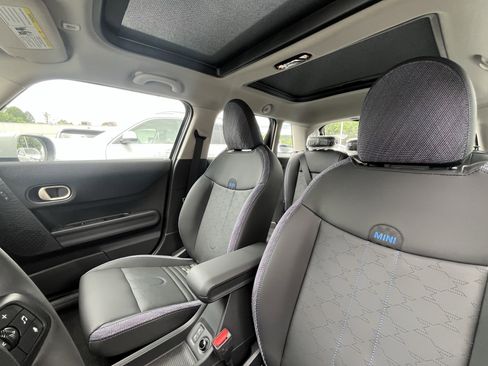 Used 2025 MINI Cooper S image 15