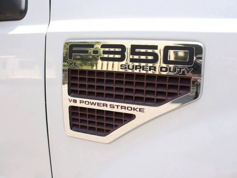 Used 2008 Ford F350 XL AWD/4WD image 23