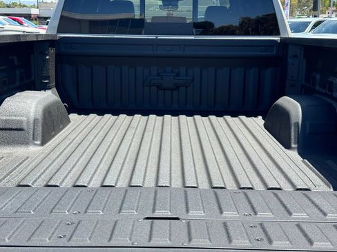 New 2026 Chevrolet Silverado 1500 ZR2 w/ ZR2 Bison Edition AWD/4WD image 13