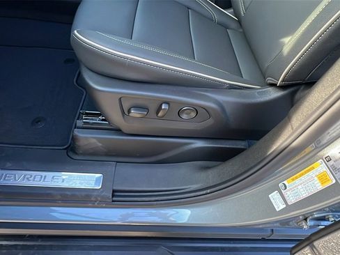 New 2026 Chevrolet Suburban Premier w/ Sun And Tow Package image 14