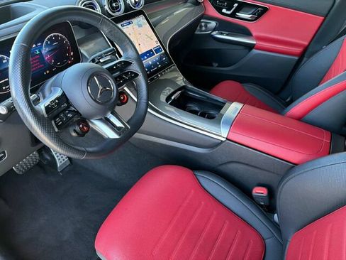Used 2025 Mercedes-Benz GLC 43 AMG 4MATIC image 11