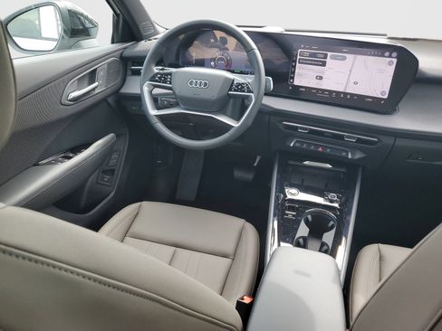 New 2026 Audi Q3 quattro 2.0T AWD/4WD image 12