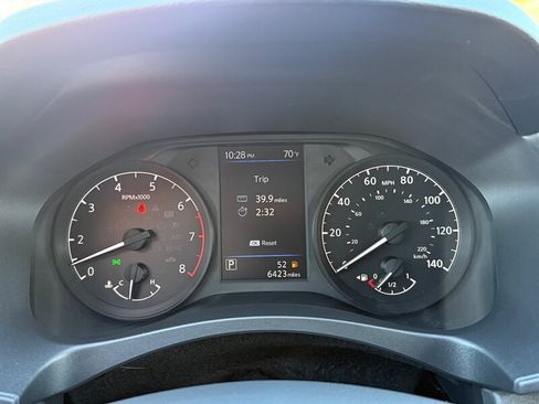 Used 2025 Nissan Altima 2.5 S FWD image 40