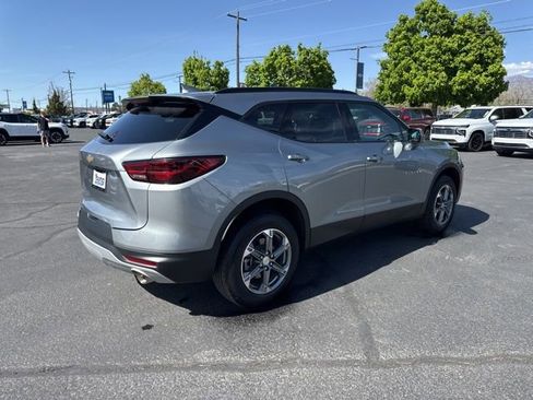 Used 2024 Chevrolet Blazer LT w/ Convenience Package AWD/4WD image 7