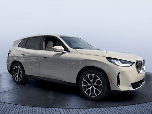 New 2026 BMW X3 xDrive30i w/ Premium Package AWD/4WD image 1