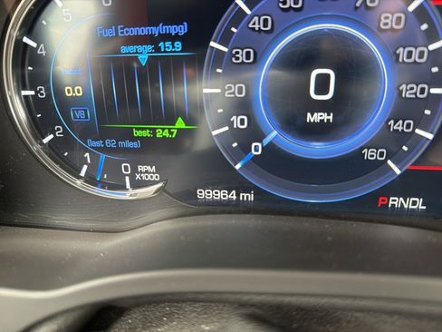 Used 2018 Cadillac Escalade Luxury AWD/4WD image 10