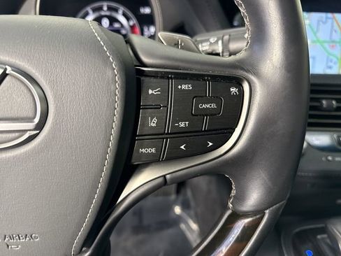 Used 2018 Lexus LS 500 AWD w/ Luxury Package image 14