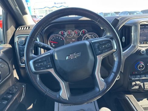Used 2020 Chevrolet Silverado 1500 RST AWD/4WD image 44