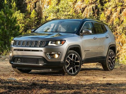 Used 2018 Jeep Compass Altitude w/ Popular Equipment Group image 1