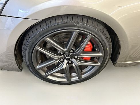 Used 2018 Lexus IS 300 F Sport w/ F Sport Package RWD image 11