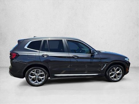 Used 2022 BMW X3 xDrive30i w/ Convenience Package AWD/4WD image 4