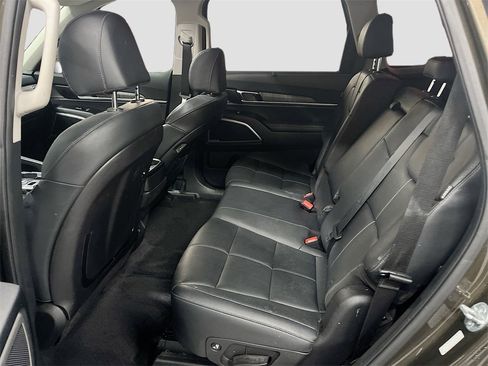 Used 2023 Kia Telluride EX image 26