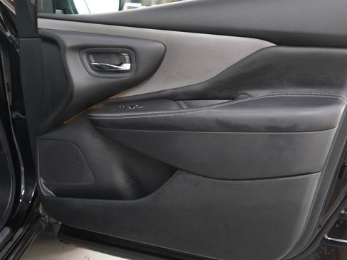 Used 2020 Nissan Murano SL w/ Cargo Package AWD/4WD image 9