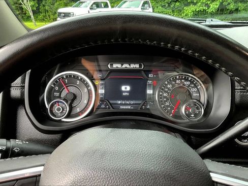 Used 2024 RAM 2500 Laramie AWD/4WD image 16