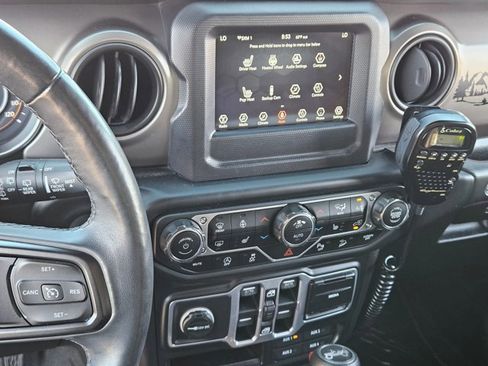 Used 2018 Jeep Wrangler Unlimited Sport S image 14