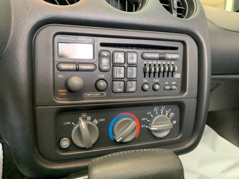 Used 1999 Pontiac Firebird Convertible image 17