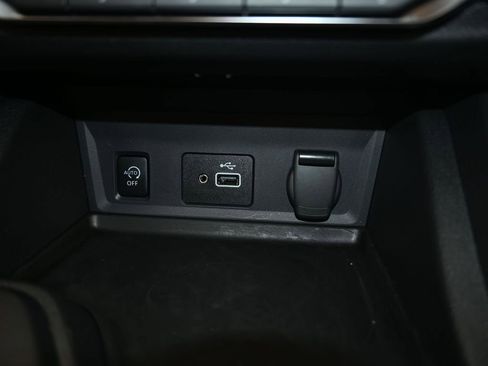 Certified 2025 Nissan Sentra S image 21