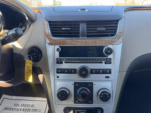 Used 2011 Chevrolet Malibu LT w/ Power Convenience Package image 16