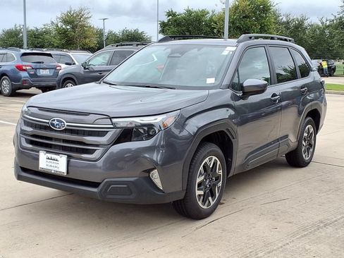 New 2026 Subaru Forester Premium AWD/4WD image 3