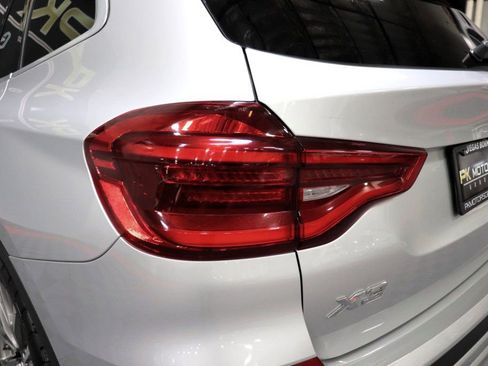 Used 2019 BMW X3 xDrive30i w/ Premium Package AWD/4WD image 5