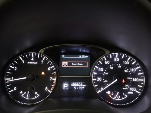 Used 2015 Nissan Altima 2.5 S w/ Power Driver Seat Package FWD image 4