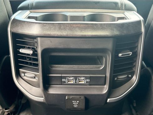 Used 2022 RAM 1500 Big Horn RWD image 24