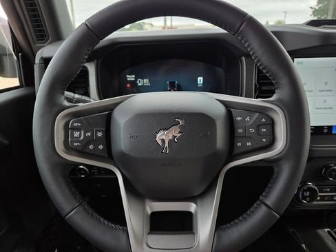 New 2025 Ford Bronco Badlands w/ Sasquatch Package AWD/4WD image 19