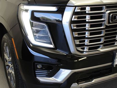 New 2026 GMC Yukon Denali w/ Advanced Technology Package AWD/4WD image 3