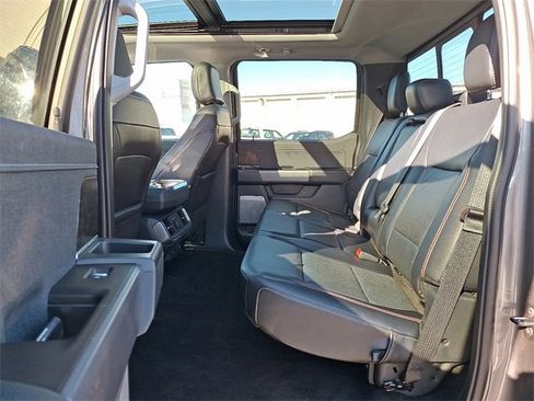 Used 2022 Ford F150 Lariat w/ Equipment Group 502A High image 10