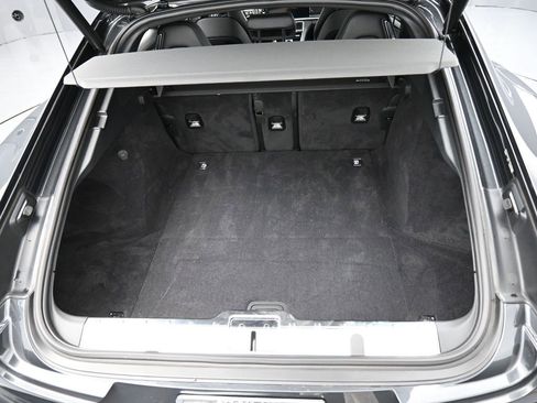 Certified 2023 Porsche Panamera 4 Platinum Edition image 33