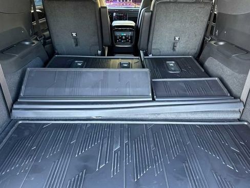 New 2026 Cadillac Escalade IQL Sport 1 w/ LPO, ONYX Package image 17