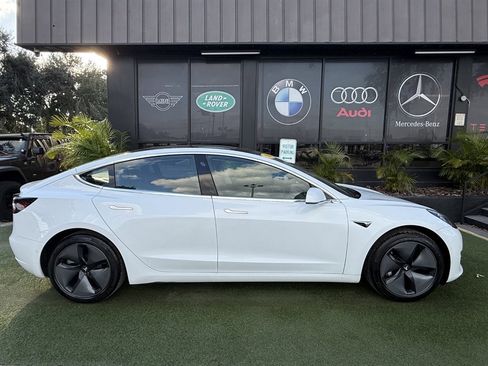 Used 2018 Tesla Model 3 Long Range RWD image 8