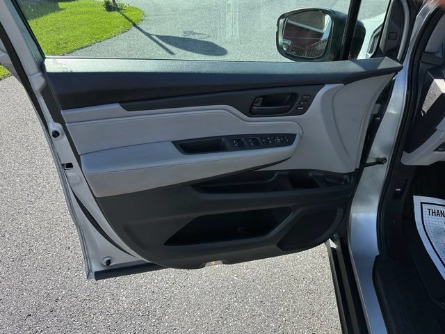 Used 2018 Honda Odyssey EX-L image 11