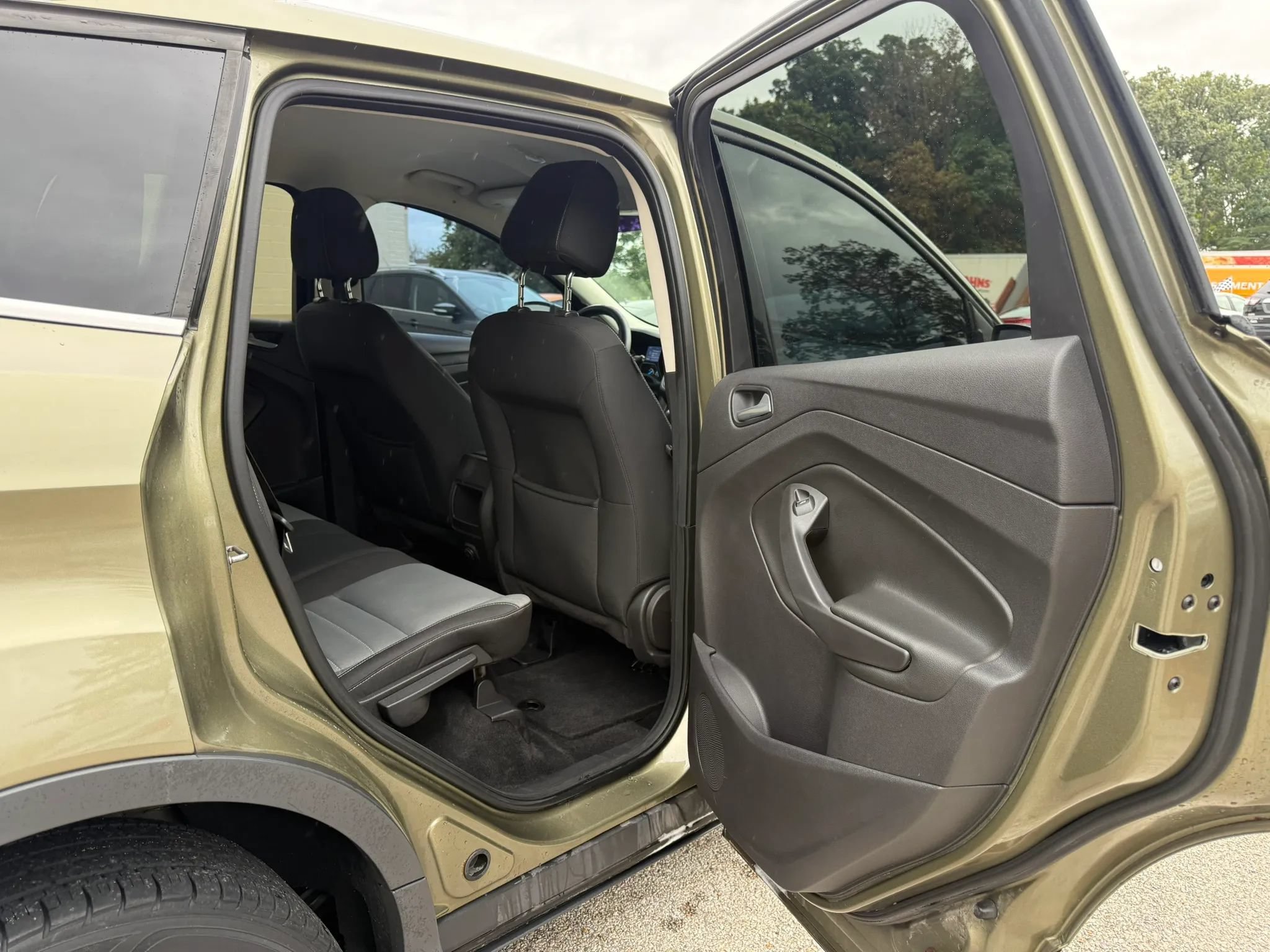 Used 2013 Ford Escape SE FWD image 15