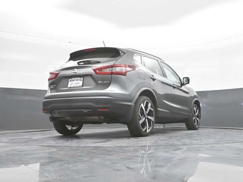 Used 2022 Nissan Rogue Sport SL AWD/4WD image 42