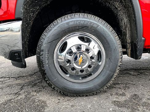 New 2026 Chevrolet Silverado 3500 LT image 12