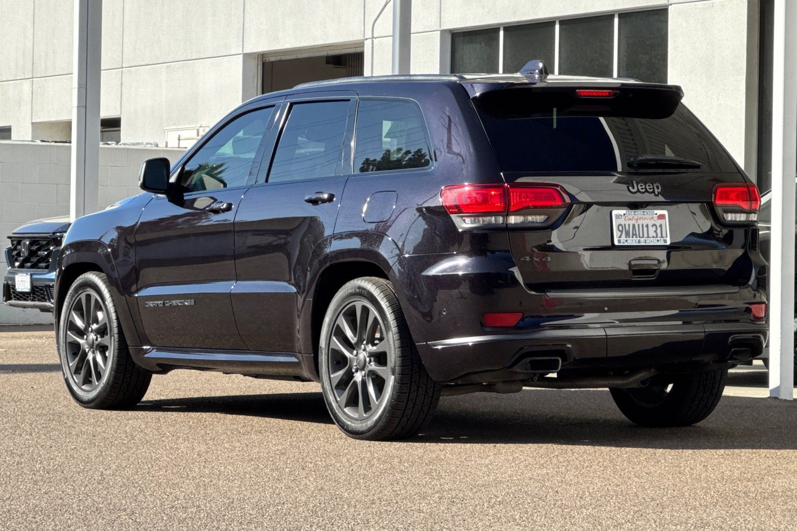 Used 2018 Jeep Grand Cherokee High Altitude AWD/4WD image 3