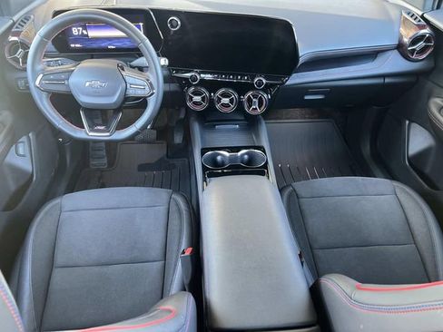 Used 2025 Chevrolet Blazer EV RS image 24