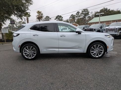 New 2026 Buick Envision Avenir image 4