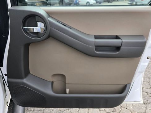 Used 2008 Nissan Xterra S image 41