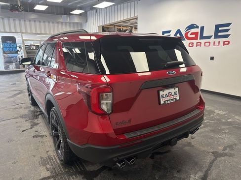 Used 2022 Ford Explorer ST w/ Equipment Group 401A image 8