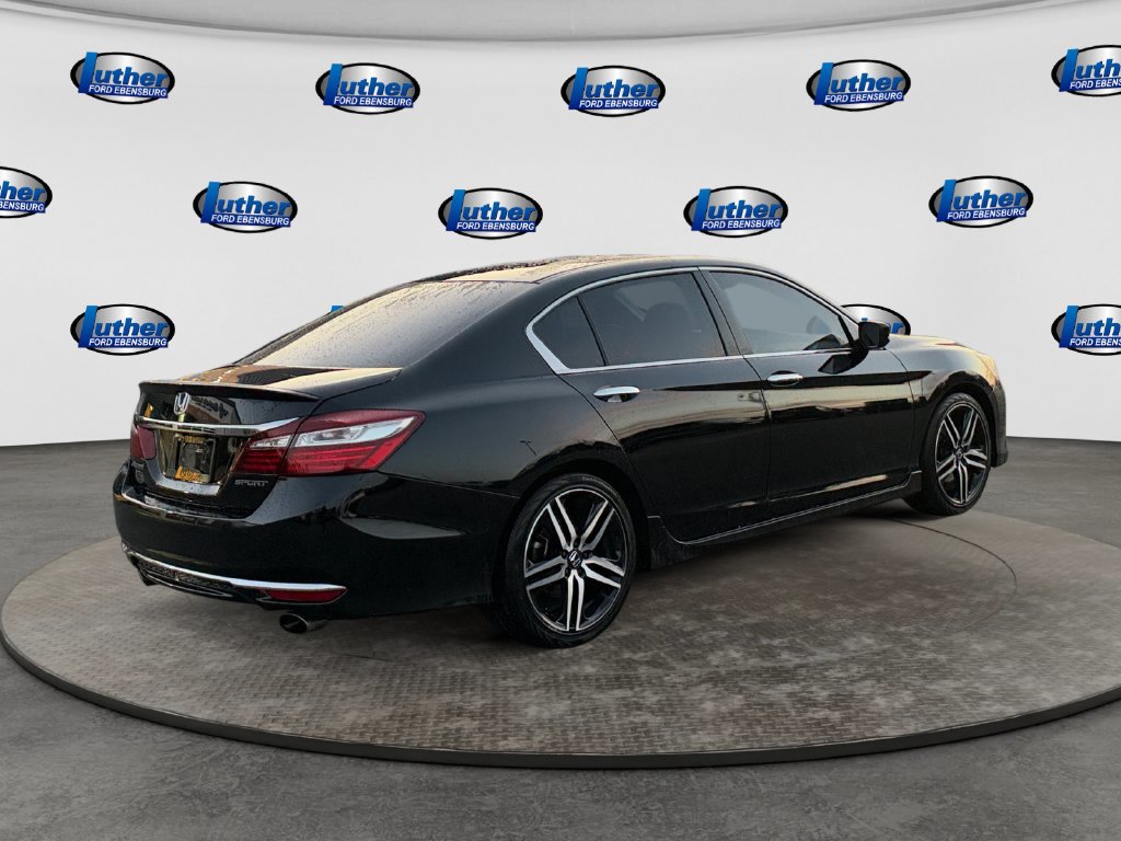 Used 2016 Honda Accord Sport image 5