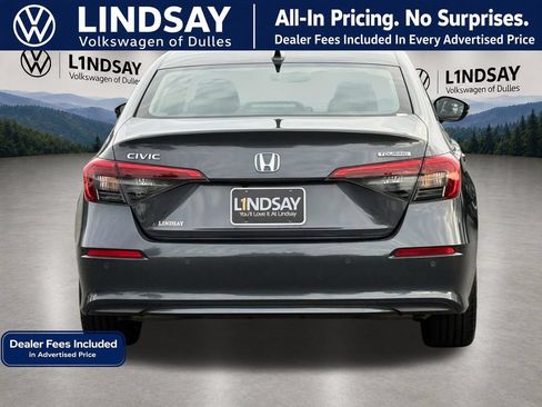 Used 2024 Honda Civic Touring image 6
