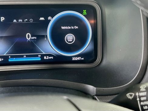 Used 2022 Hyundai Kona Limited AWD/4WD image 12