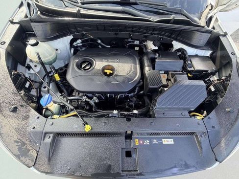 Used 2019 Hyundai Tucson SE w/ Cargo Package AWD/4WD image 11